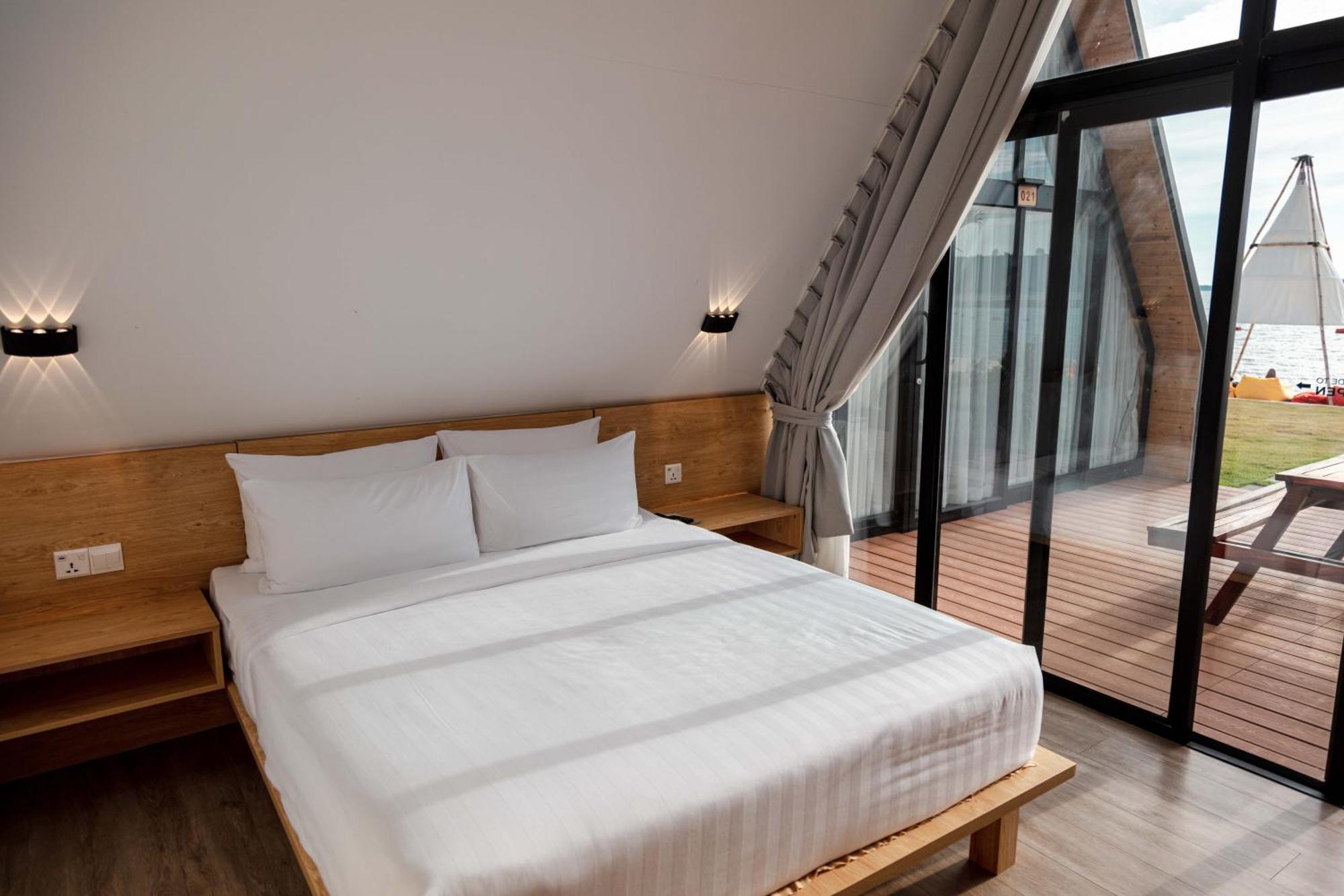 Summer Bay Beach Club & Cabins Sihanoukville By Preference Экстерьер фото